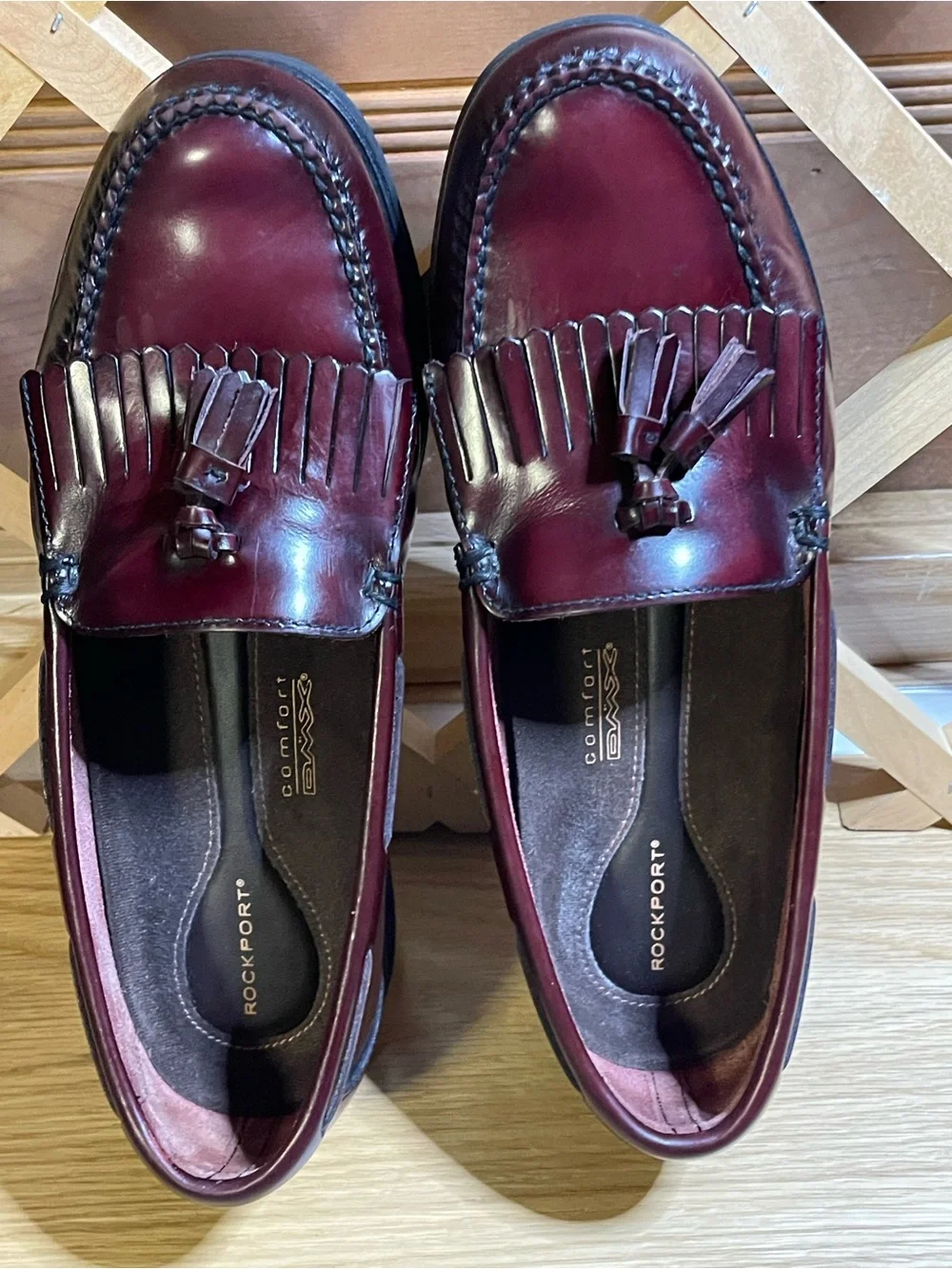 EUC Rockport DMX Men’s Sz 10.5 W Burgundy Tassel Kiltie Loafers